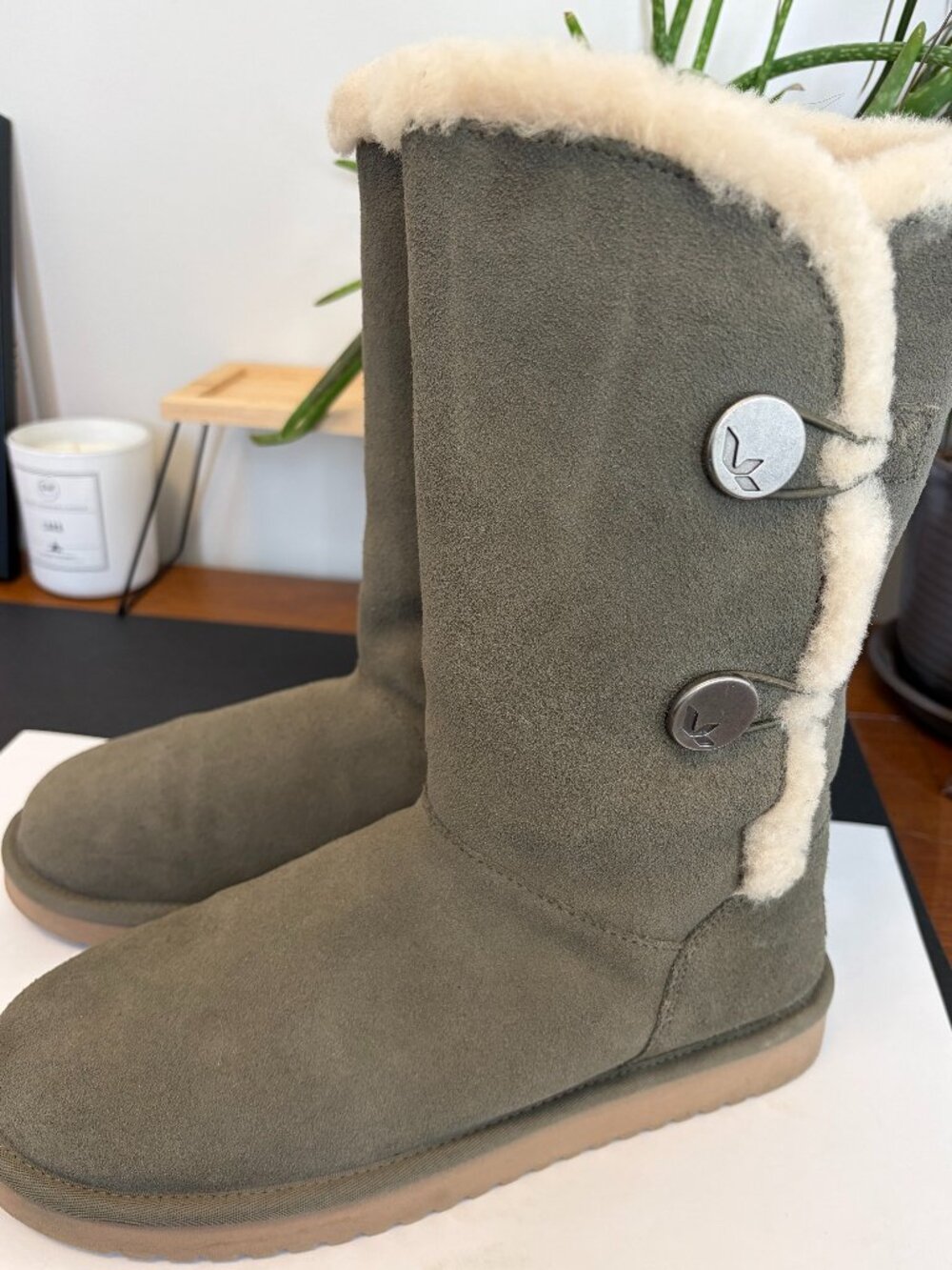 Women's Koolaburra by UGG Boots Size 9